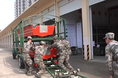 沖鋒舟拖車